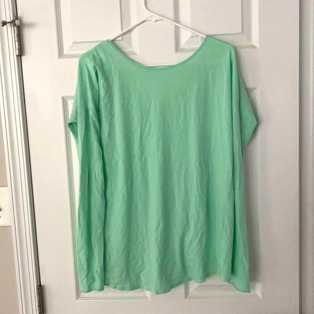 Lululemon reversible long sleeve tee